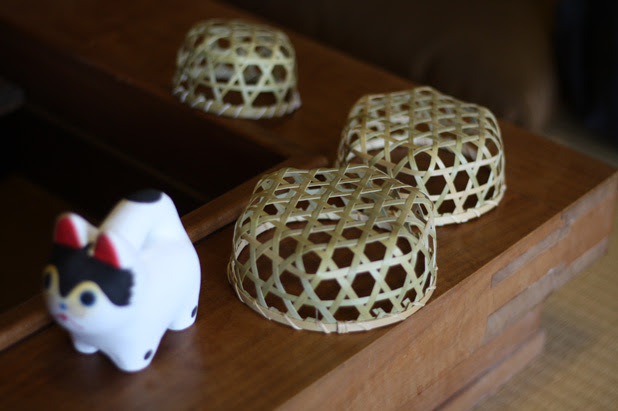 Enzaワークショップvol 07 竹細工と絵付けの 笊かぶり犬 小鍛冶屋2f 室礼 シツライ