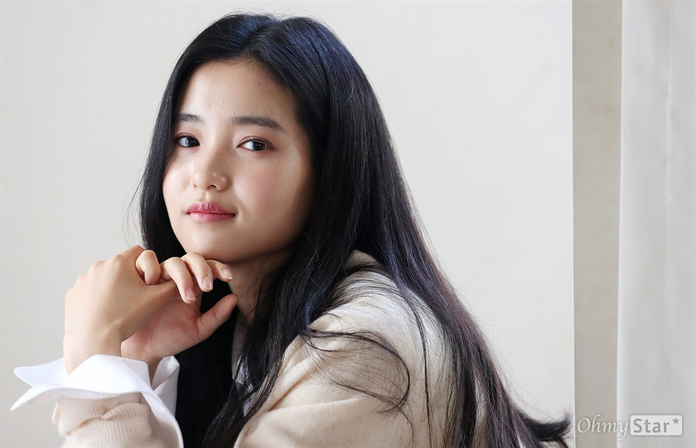 가생이닷컴>커뮤니티 > 잡담 게시판 > 영화배우 김태리 느낌이 ...