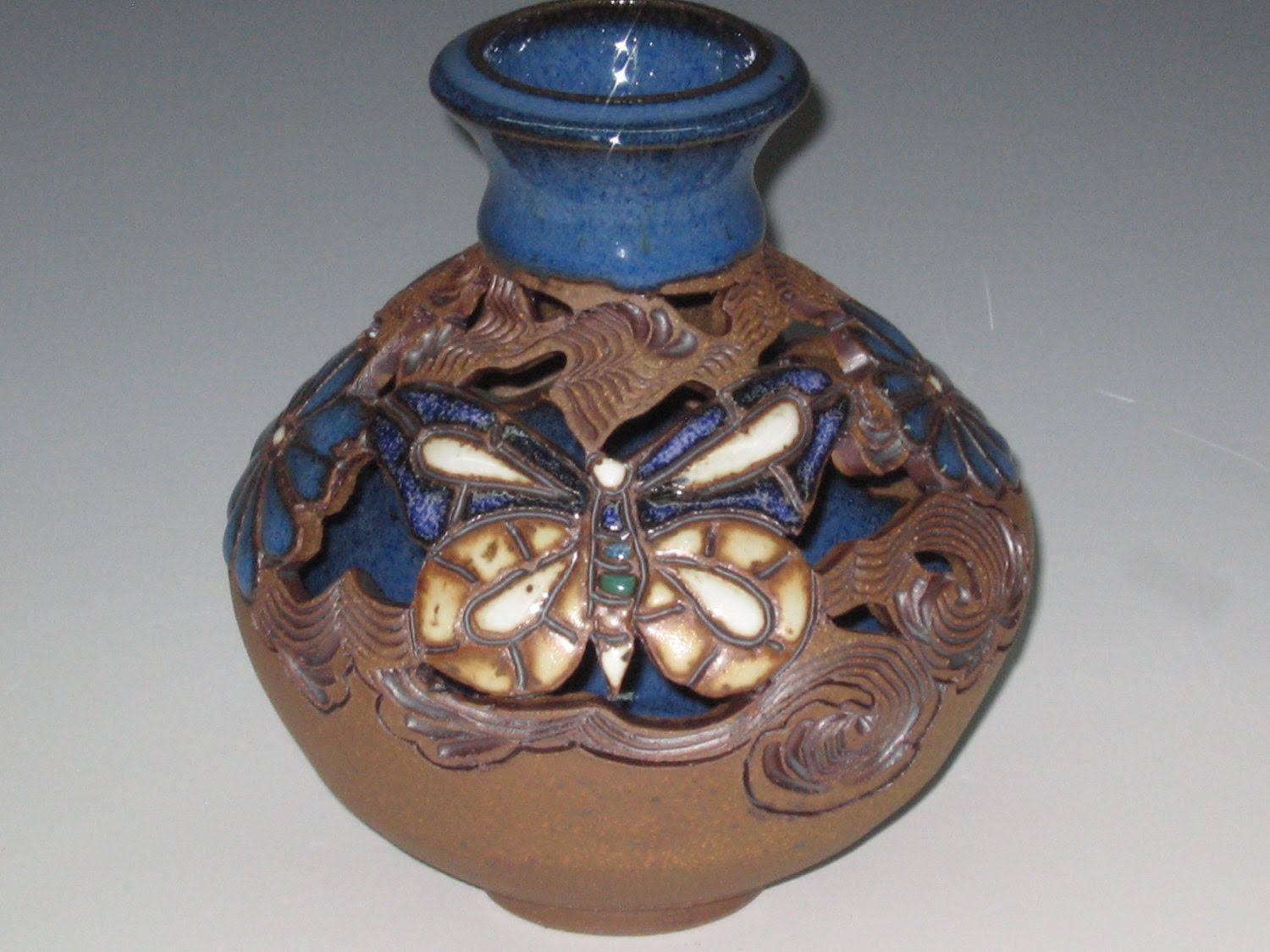 Bud Vase With butterflies And Flowers With Swirl Design