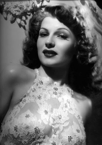 Rita Hayworth - Gallery Photo