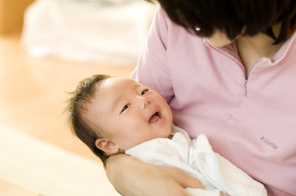赤ちゃん ゲップ Article