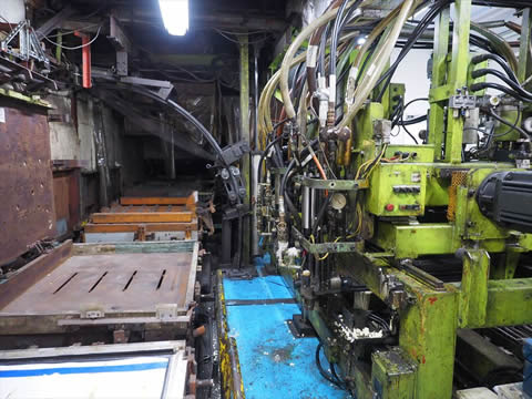 ウレタン発泡成形 多田プラスチック工業株式会社