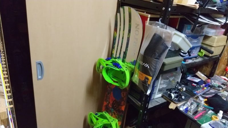ぐだぐだfishing スノーボードラックのdiy