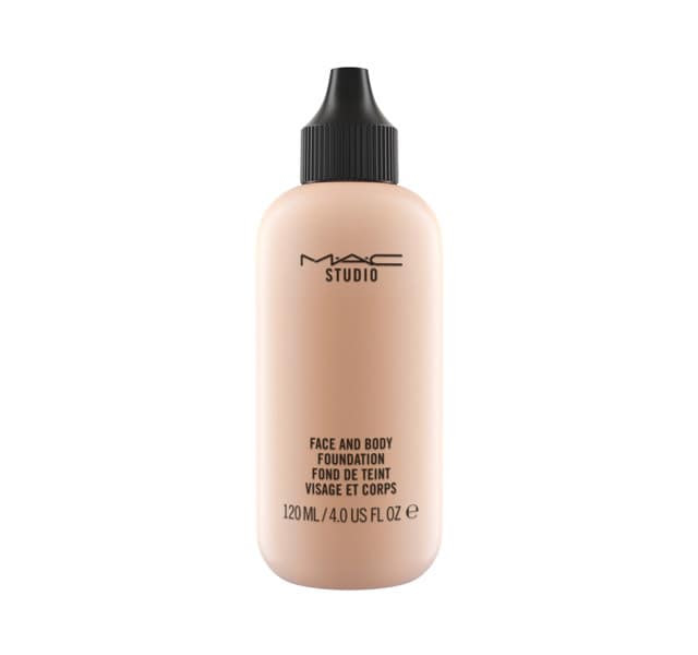 M A C Studio Face and Body Foundation 120 ml MAC M A C Studio Face and Body Foundation 120 ml MAC