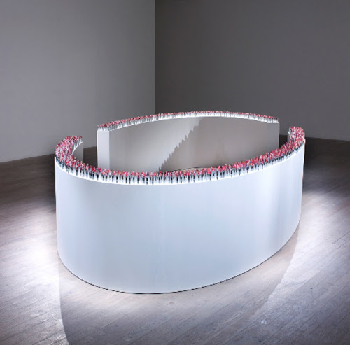 Obra de Livia Marín en la muestra Tectonic Shift: Contemporary Art from Chile, realizada en 2011 en Saatchi Gallery, Londres. Foto: cortesía Fundación AMA.