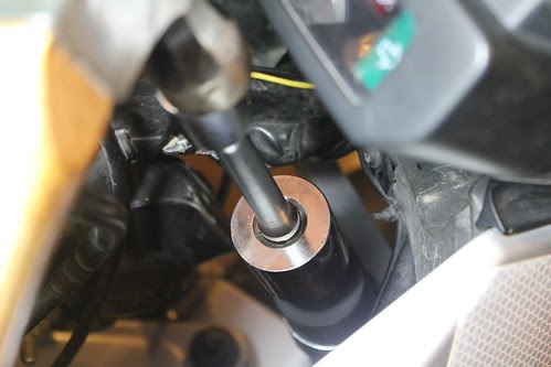 R1150GS Fork Seal and Dust Seal Replacement