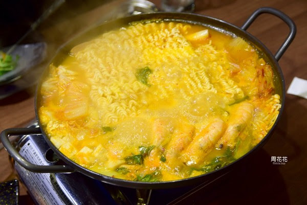 ▲台北新開幕Woosan韓式烤肉店。（圖／周花花，甲飽沒提供）