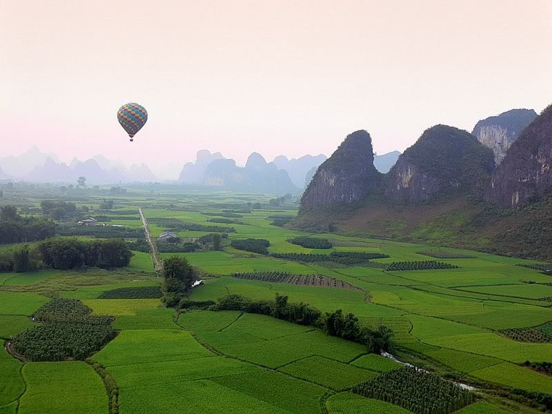 Paysages de Chine en montgolfiere