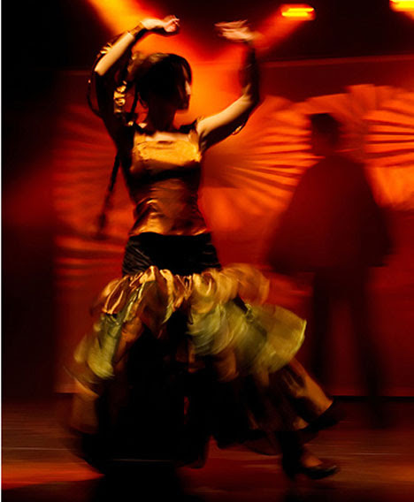 motion blur photography dancer