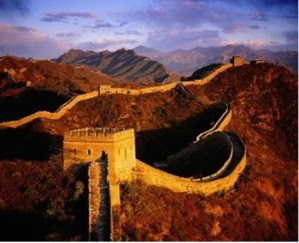 Nem mesmo a Muralha da China evitou que o país fosse invadido e explorado pelos europeus
