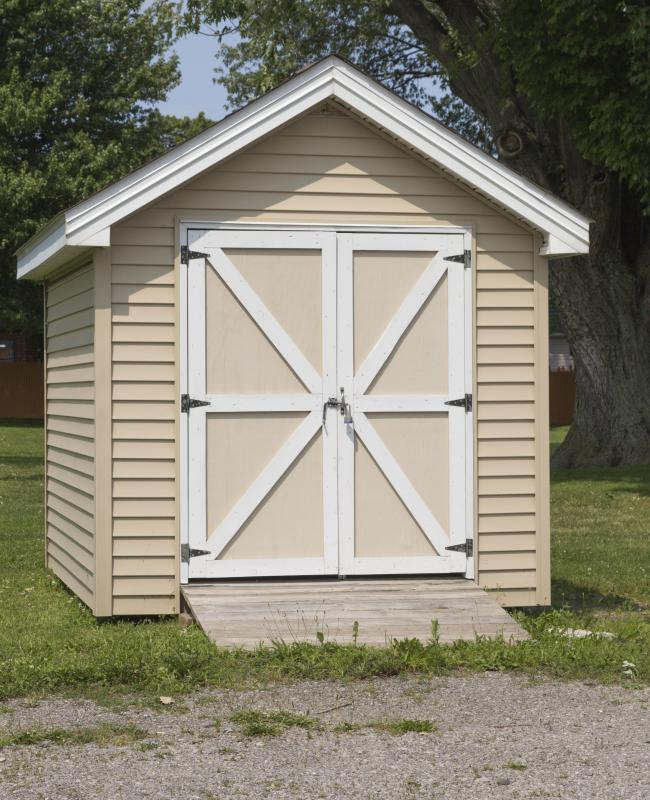 ... he or she should invest in a wooden shed rather than a plastic shed
