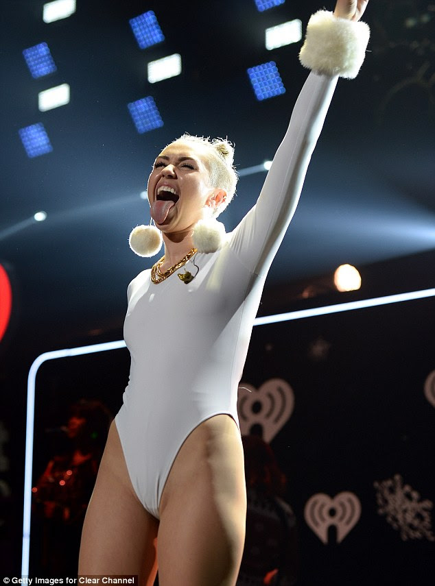 Giving it her all: The former teen idol gave her best impression of a rocker