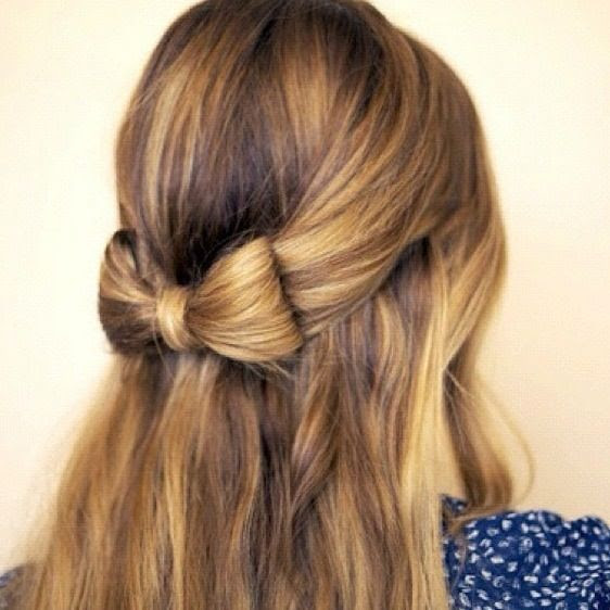 ヘアアレンジリボンの作り方 可愛い人気のおしゃれ髪型などを紹介