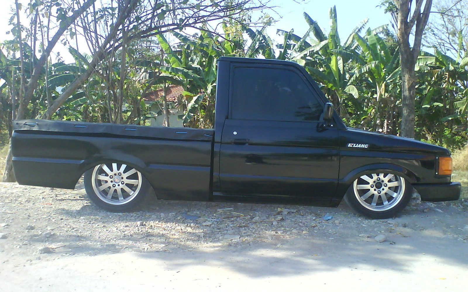 Mobil pick up modifikasi Andreeffendi Mobil pick up modifikasi Andreeffendi