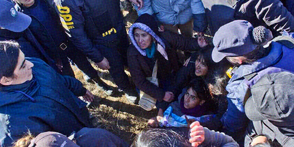 Violento desalojo en comunidad mapuche a pedido de los Benetton