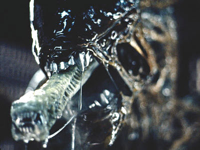 The Alien extending its second set of jaws. Very much like the MoonFlower bloom.
