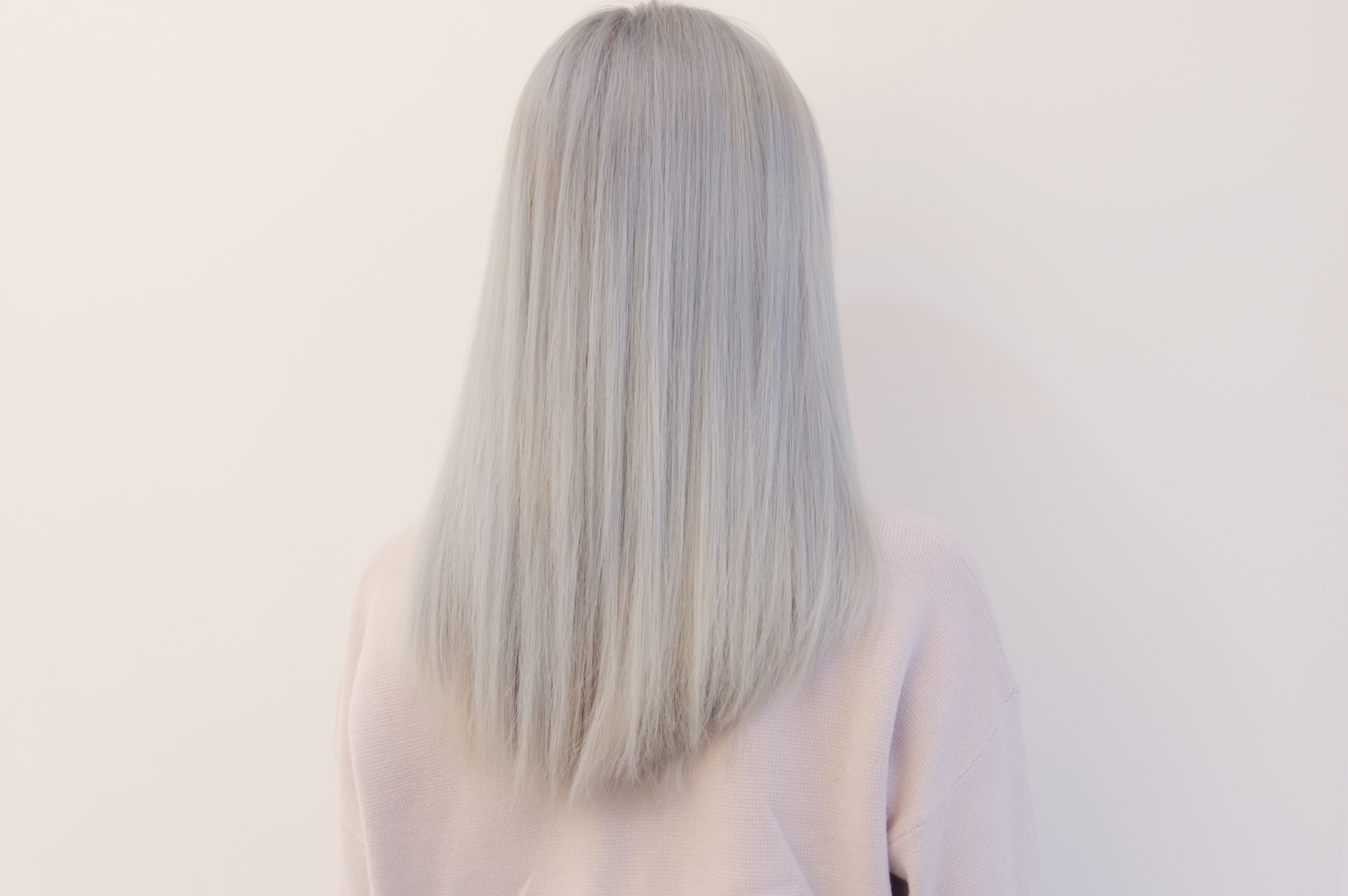 ブリーチでホワイトアッシュのヘアカラーにしてみた Keisukeshinomiya 四宮桂佑 ヘアサロンtheorder 公式ブログ