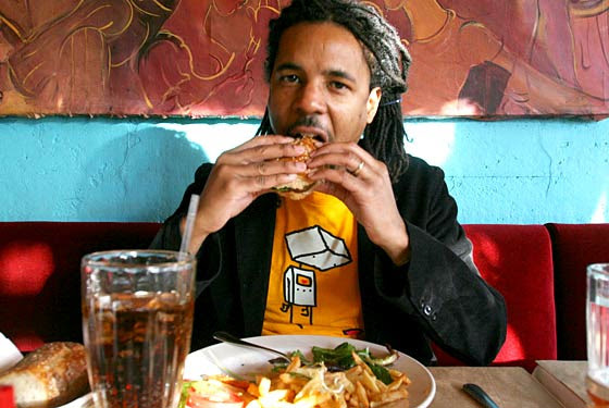 http://nymag.com/daily/intel/20070112whitehead.jpg