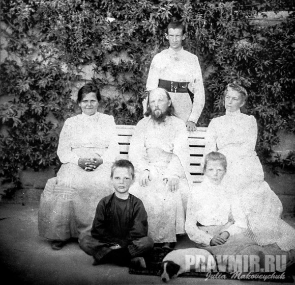 о.Алексий Мечев с семьей