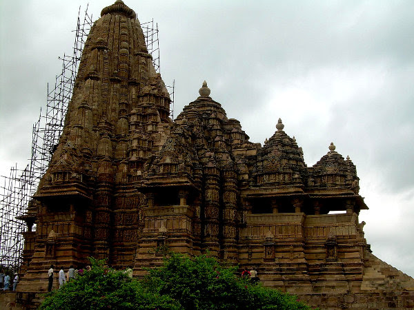 Fotos de los templos eroticos de Khajuraho, Kandariya Mahadev