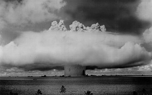 Imagini cutremuratoare ale testelor bombelor atomice efectuate de SUA (Galerie foto)
