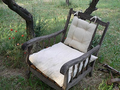 le gros fauteuil blanc.jpg