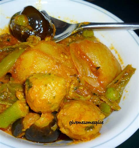 gujarati undhiyu  muthias dumplings authentic