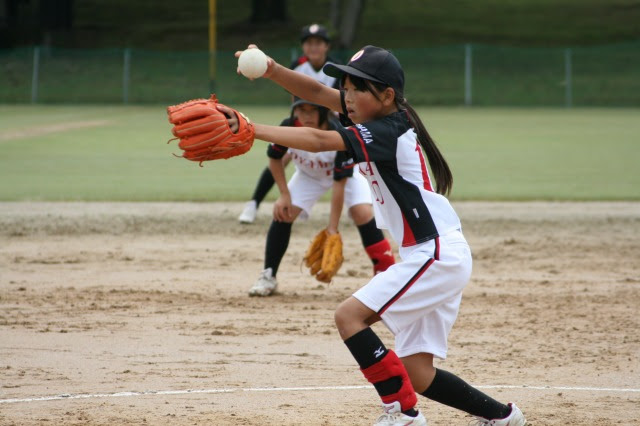 雄山ジュニアソフトボールクラブ様 女子ソフト 野球ユニフォーム オーダー お客様の写真と声