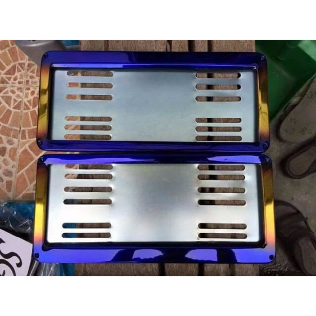 กรอบป้ายทะเบียนไทเทเนียมแท้ 100% 2 ชิ้น ใส่ได้ทั้งป้ายรุ่นใหม่และเก่า