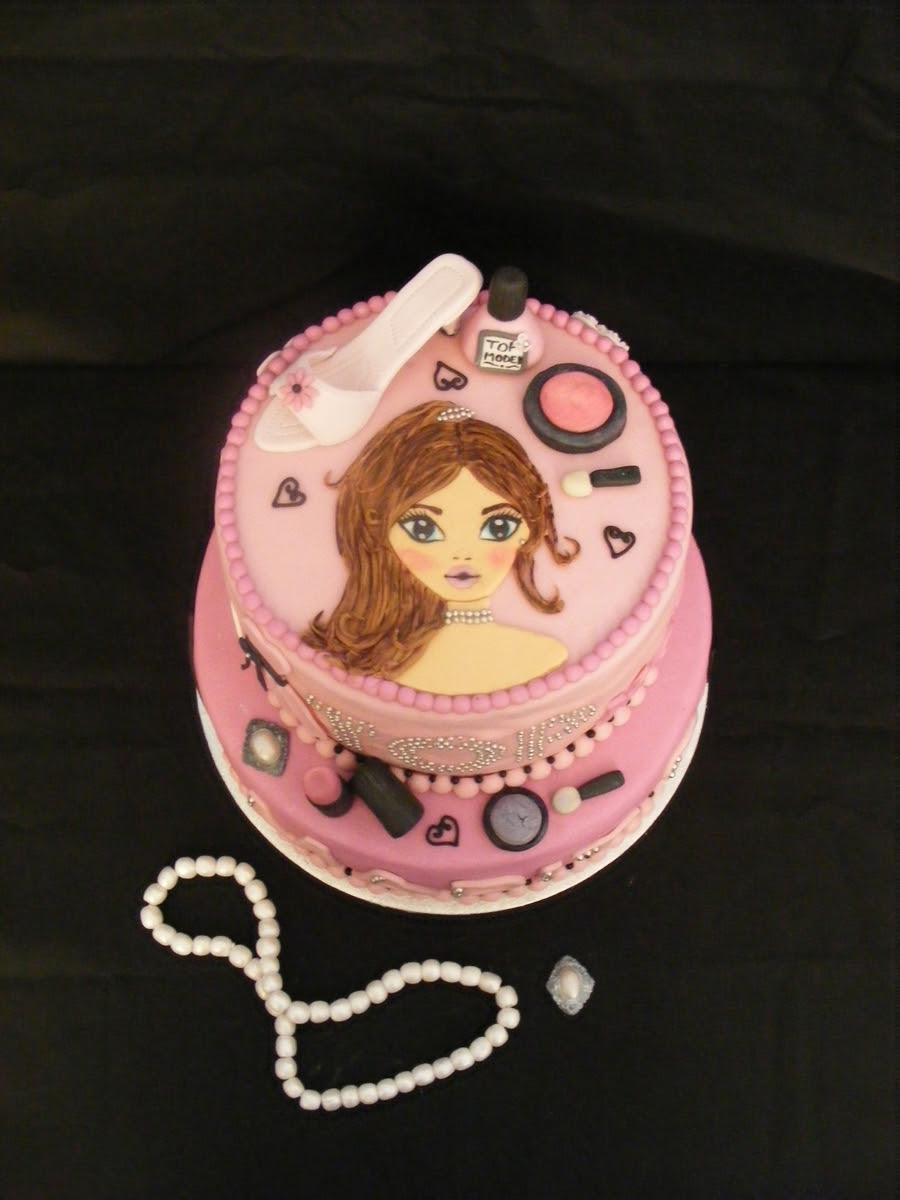 Top Birthday - TOP 11 Wedding Cakes Trends that are Getting Huge in 2021 ... / Here is a compiled list of some of the best happy birthday songs.