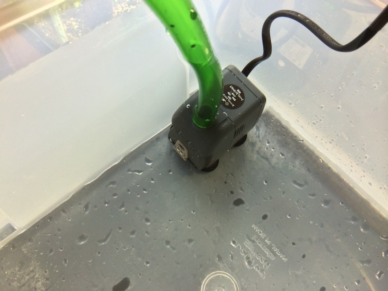 換水 水中ポンプを使って自動給水してみる コンパクトポンプ Oshiire Blog