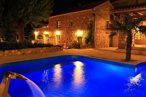 lapidarium villa auf insel krk wellness paradies