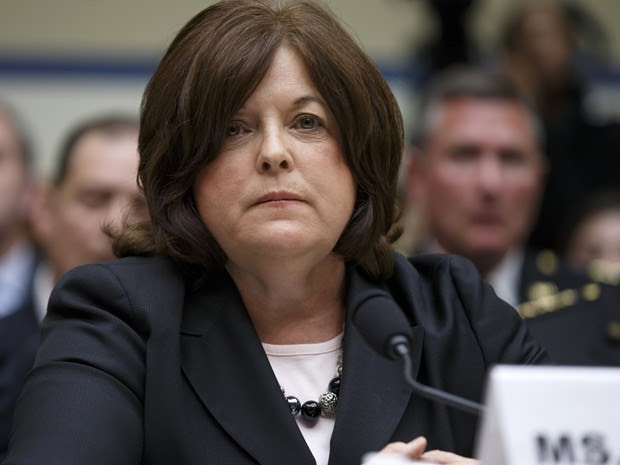 Julia Pierson durante audiência no Congresso sobre as falhas de segurança do Serviço Secreto, na terça-feira (30) (Foto: AP Photo/J. Scott Applewhite)