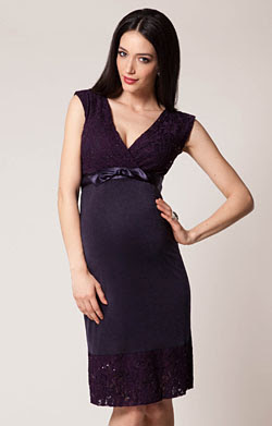 Twilight Lace Maternity Dress (Blackberry)