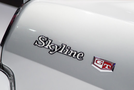 ケンメリgt R エンブレム類塗装１ 1secの とりあえず作ってみるか