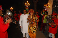 Sakibs Sandal Mahim 2009 by firoze shakir photographerno1