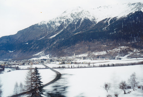 981227-01-Zug nach Zernez