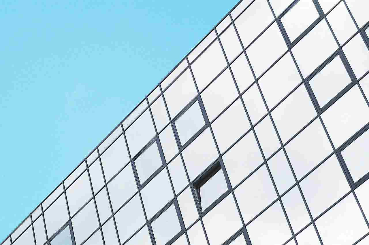 18卒用 ホワイト企業ランキング 就職偏差値ランキング委員会