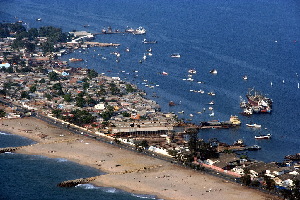 Ilha do Cabo. Luanda 22