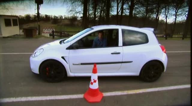 renault clio 2002