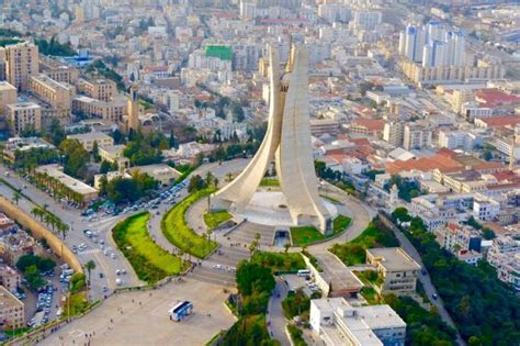 Borrowed from classical persian اتحاد‎ (ittihād), from arabic اِتِّحَاد‎ (ittiḥād). Ø§ÙØ¬Ø²Ø§Ø¦Ø± Ø¯Ø±Ø¯Ø´Ø© ÙØ´Ø§Øª Ø¬Ø²Ø§Ø¦Ø±ÙØ© Ø¹Ø±Ø¨ÙØ© algeria arab chat