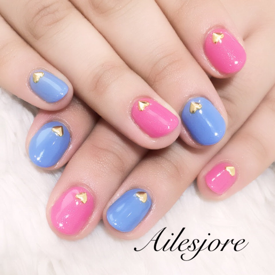 シンプルスタッズネイル 本厚木のネイルサロン Ailesjore エルジョワ