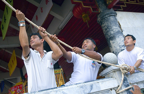  One of the craziest times of twelvemonth inward Phuket Bangkok Thailand Place should to visiting: 2010 Vegetarian Festival (Part 1)