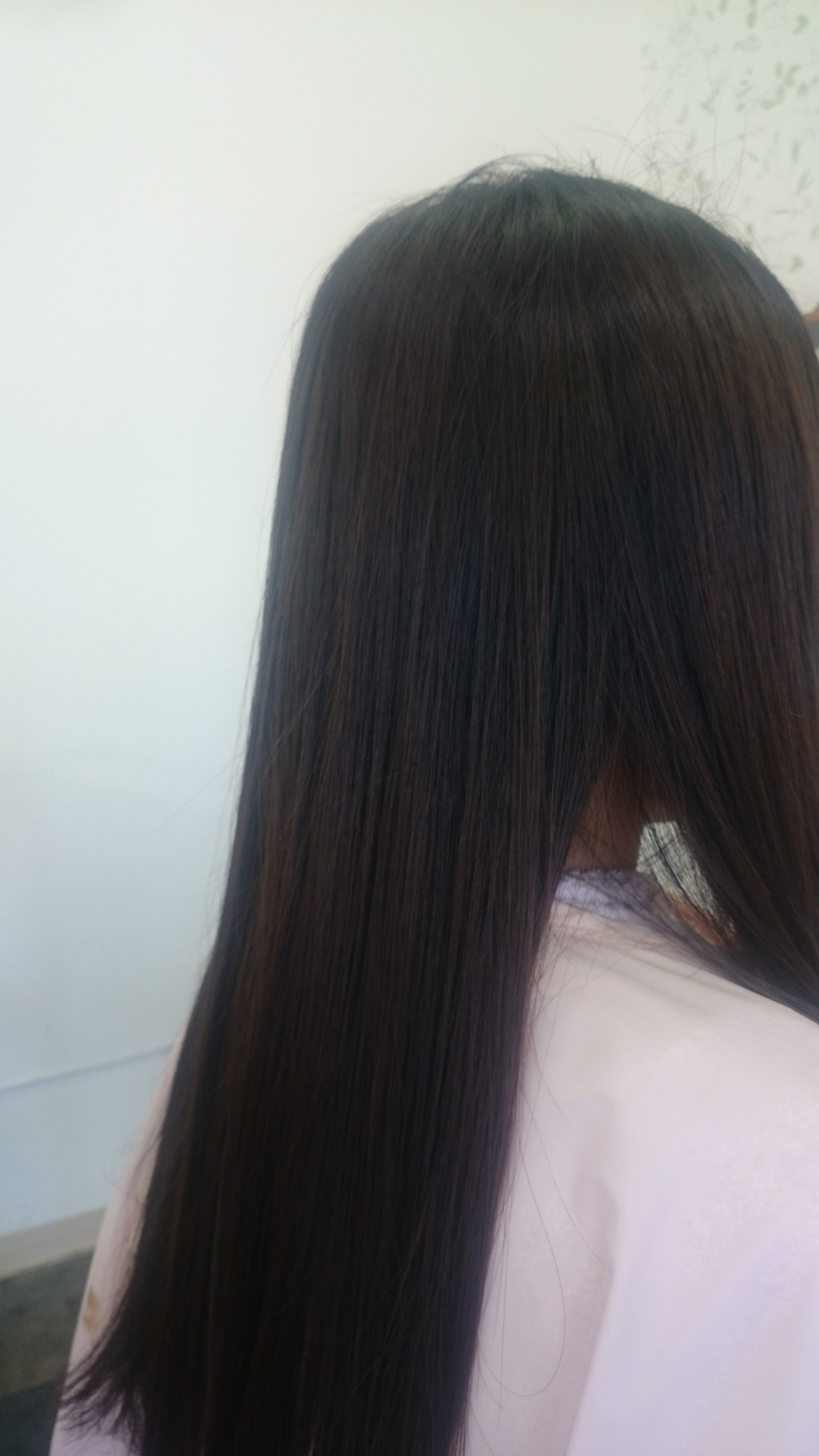 すごく長い髪の毛もサラサラツヤツヤ 華ヘアー
