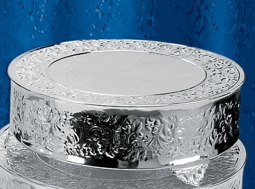 Hampton Round Silver Plated Wedding Cake Stand 18