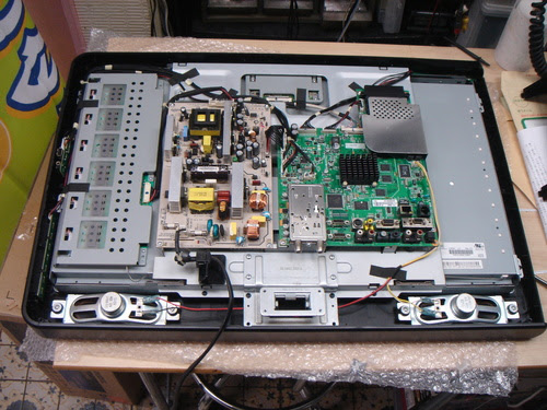 液晶テレビの修理 電気屋さんのひとりごと