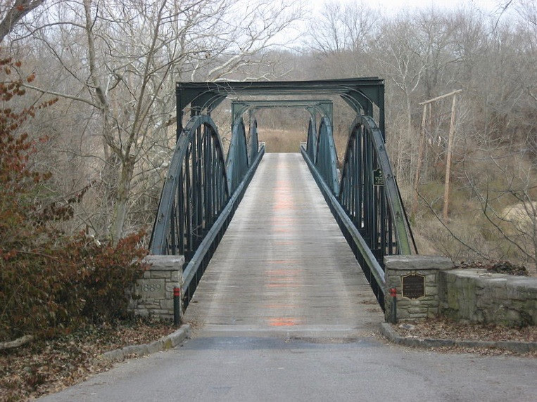 Bridge Over Troubled Water Bowling Green Kentucky Southern Spirit Guide