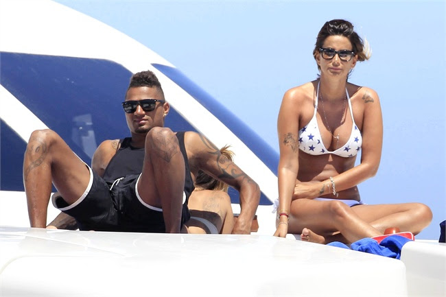 Melissa Satta e Kevin Boateng in vacanza a Ibiza