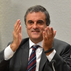 O ministro da Justiça, José Eduardo Cardozo, participou de uma audiência pública na CCJ