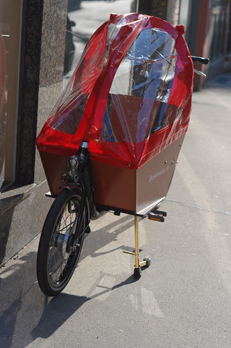 Bakfiets with Rain Cover